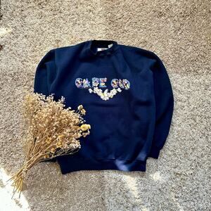 Vintage Boa Cape Cod by Air Waves Navy Sweatshirt Floral Women’s L Made In USA